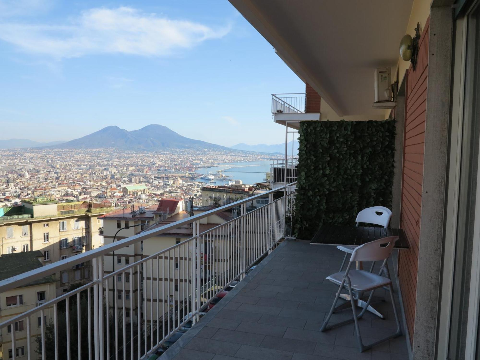 New Panoramic Apartment - Half Way Center-Vomero District Naples Exterior photo